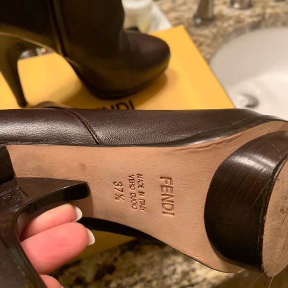 Fendi ankle boots - Picture 6 of 11